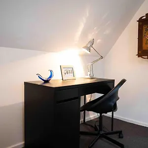 Apartment Im Dg / 5 Min Zur Messe, Berlin
