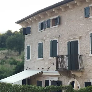 borgo-caiar.hotelinveneto.com/